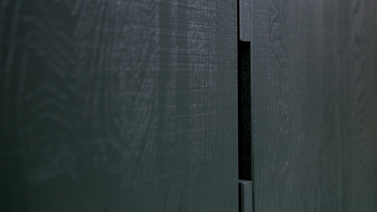 Armoire 2 portes en chêne noir - Collection Silas - Woood