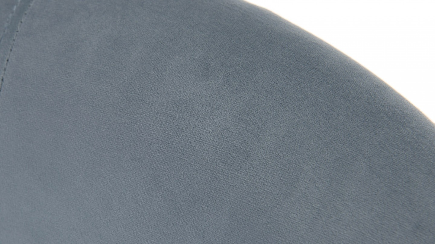 Fauteuil scandinave en velours bleu clair piètement en vois - Collection Agathe