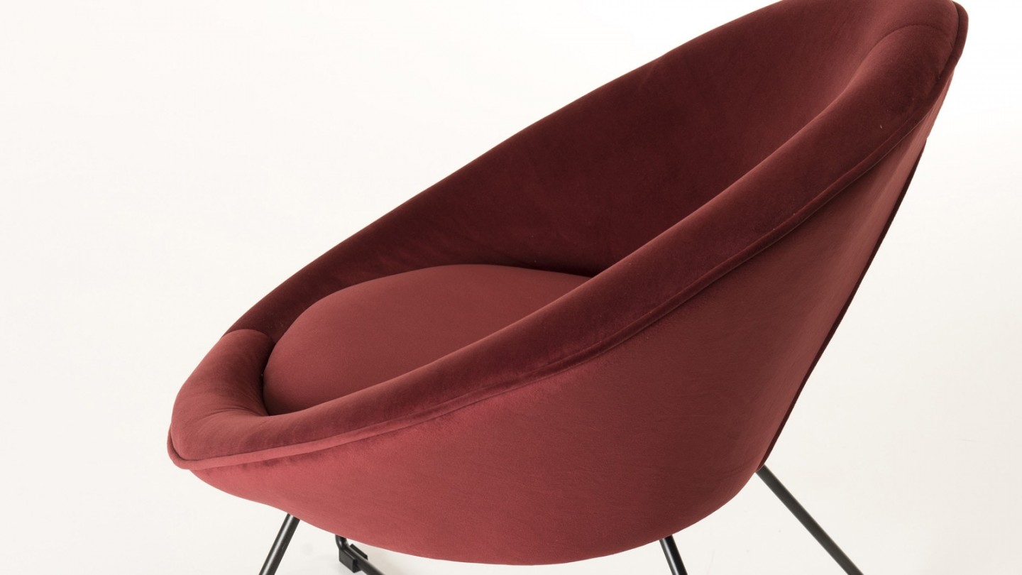 Fauteuil rond en velours bordeaux piètement en métal noir - Collection Agathe