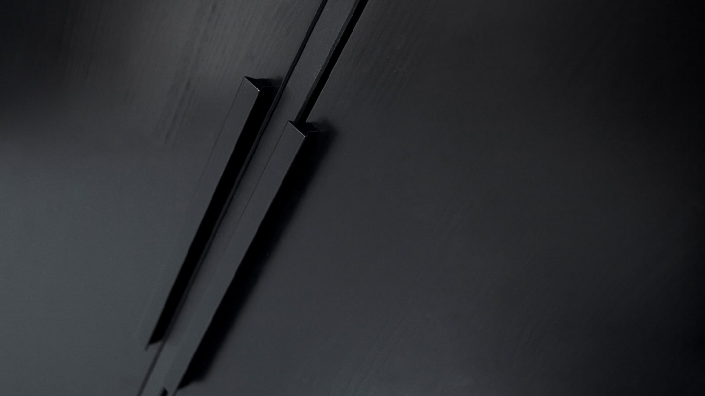 Armoire 2 portes 1 tiroir en pin noir - Collection Adam - Woood