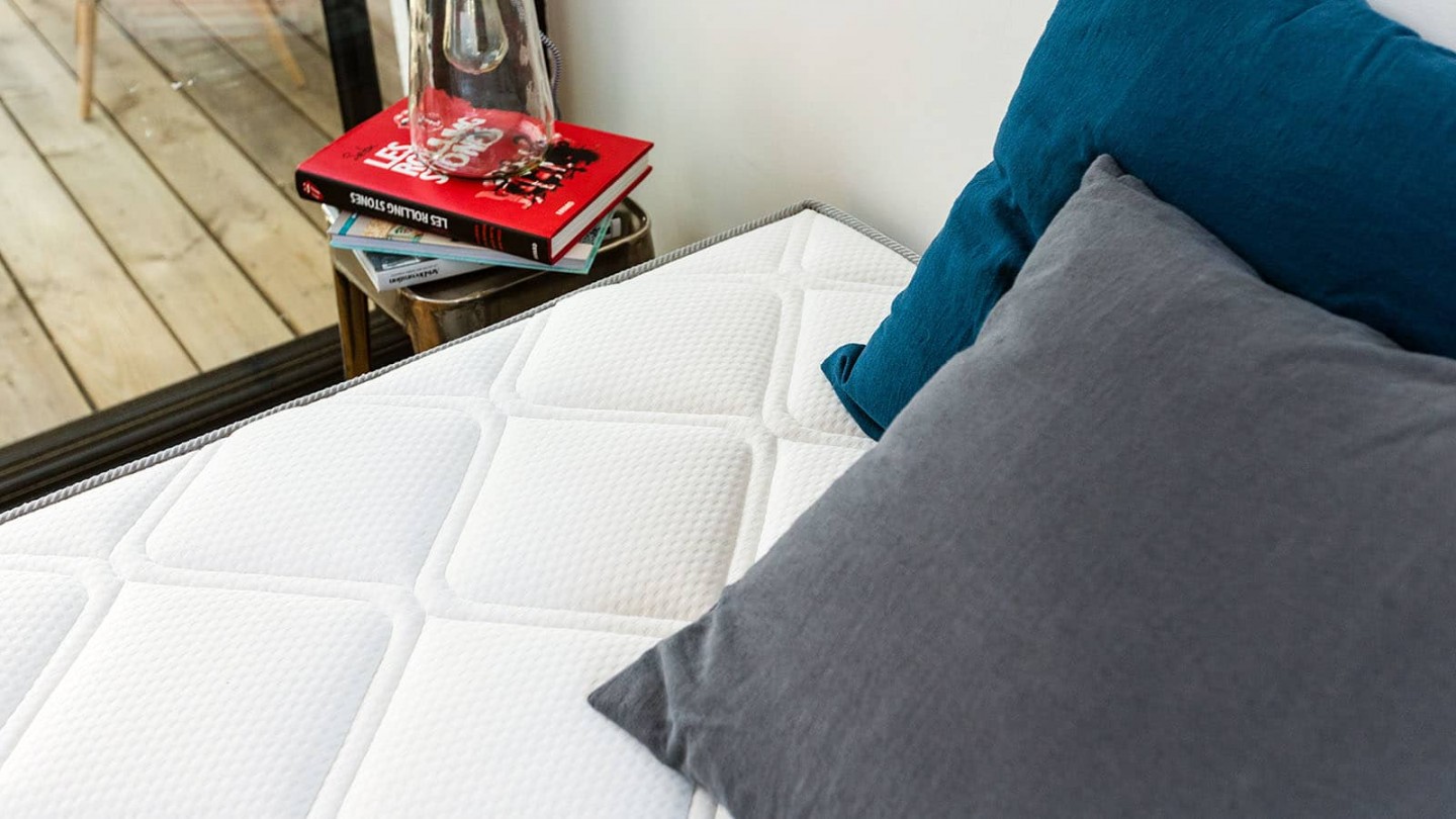 Matelas à mémoire de forme 140x190 Memo HR Hbedding - Homifab