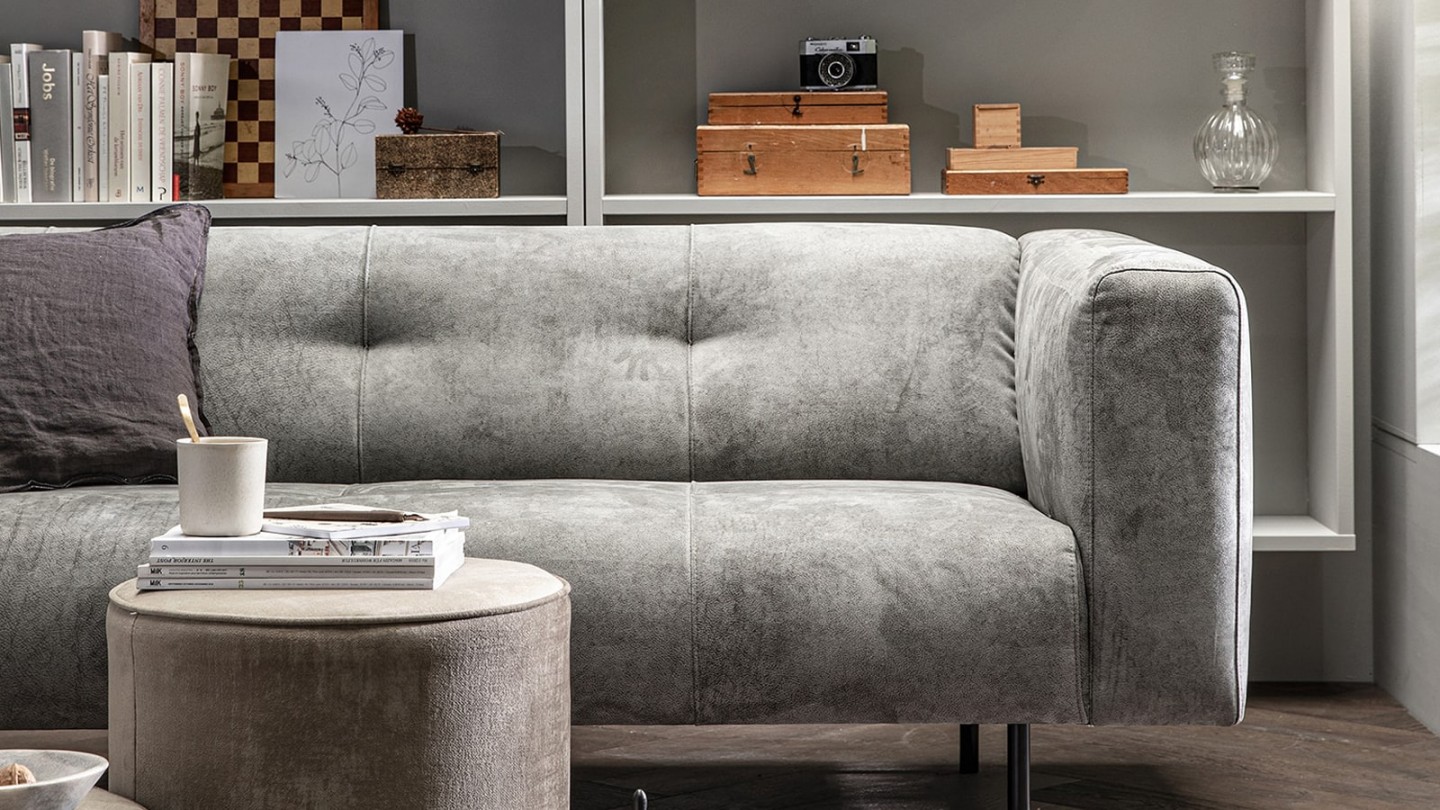 Canapé 4 places en simili cuir gris clair - Collection Skin - Vtwonen