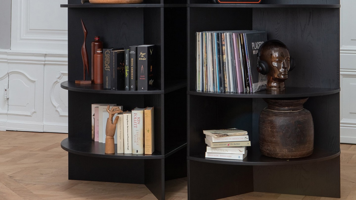 Bibliothèque en bois noir - Collection Trian - Woood