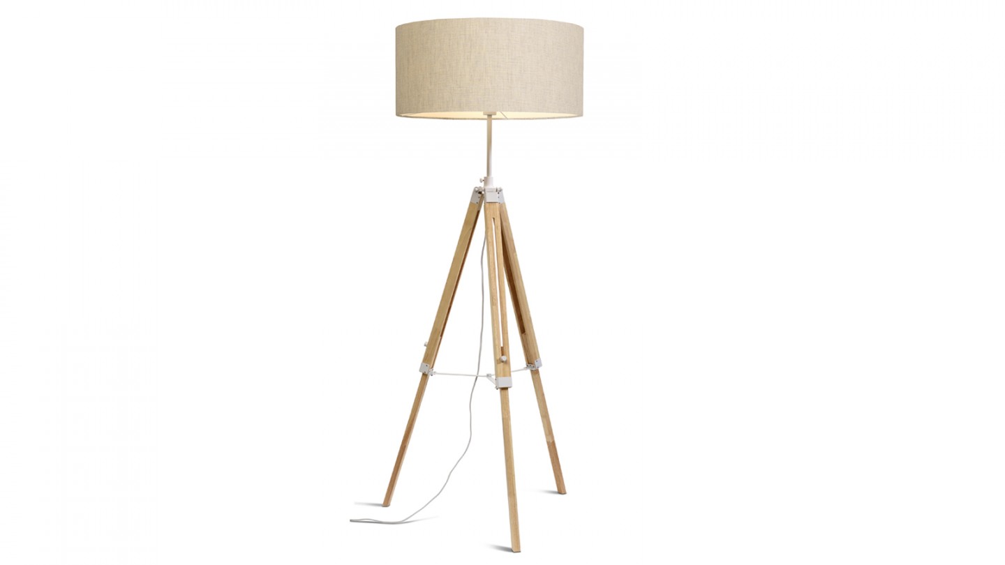 Lampadaire trépied en bois et métal blanc abat jour en coton lin clair - Collection Darwin - It's About Romi