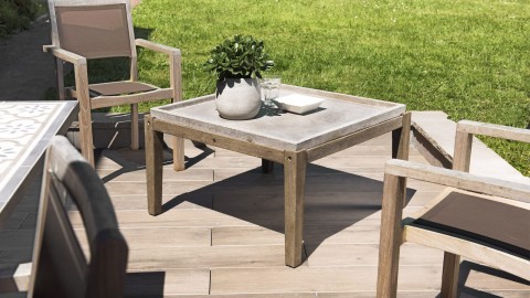 Table d'appoint de jardin 45x45x45cm en bois d'acacia