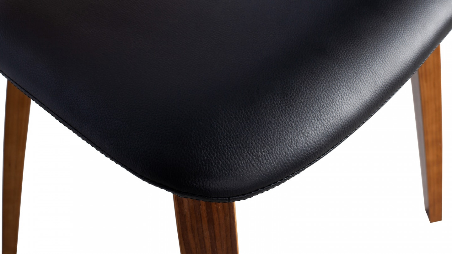 Chaise en noyer et simili cuir noir - Collection Classic - Vtwonen