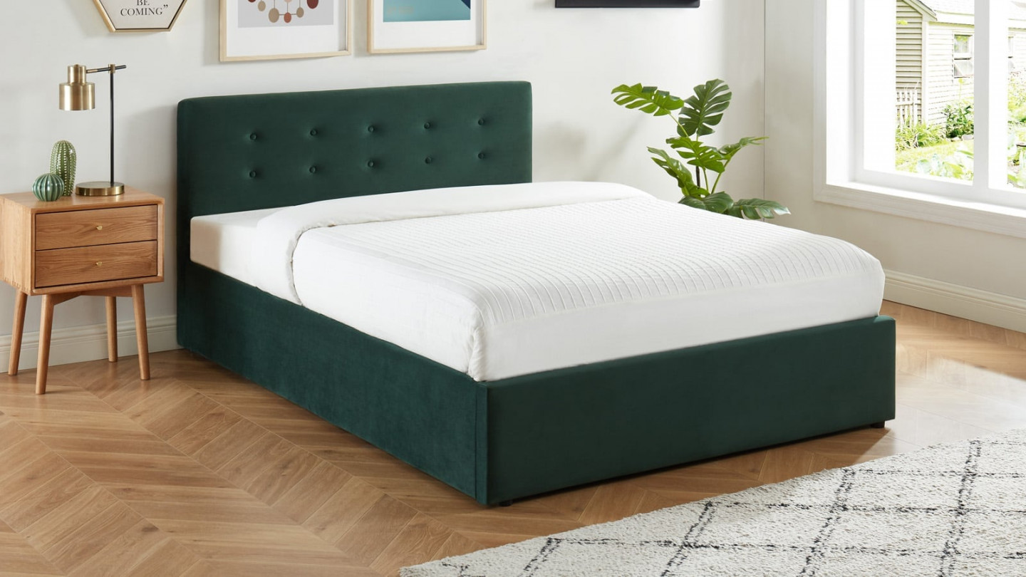 Lit coffre 140x190 en velours vert avec tête de lit et sommier à lattes - Collection Tina