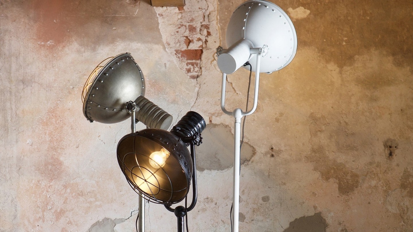 Lampe en métal – Collection Spotlight
