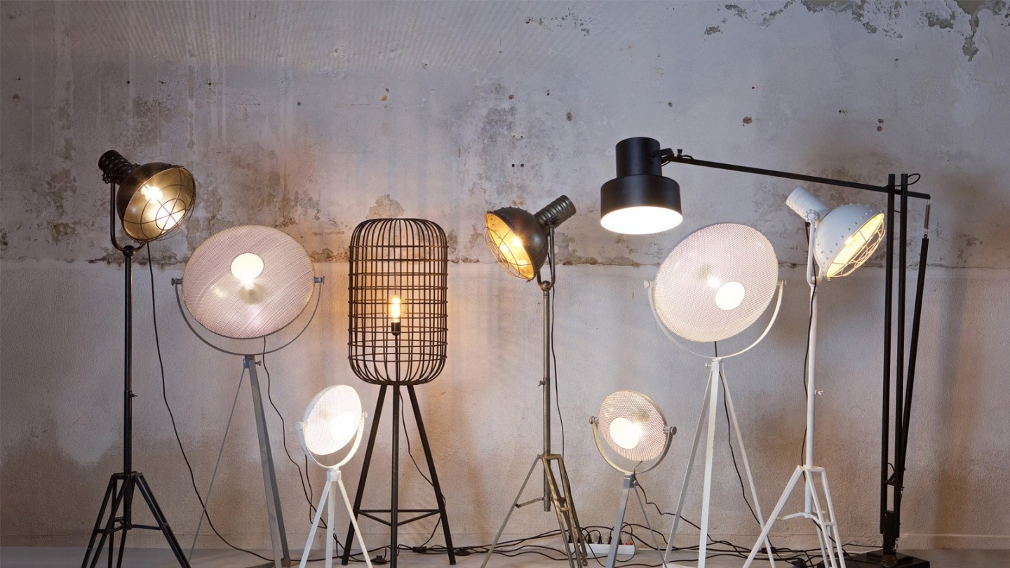 Lampe noire – Collection Spotlight