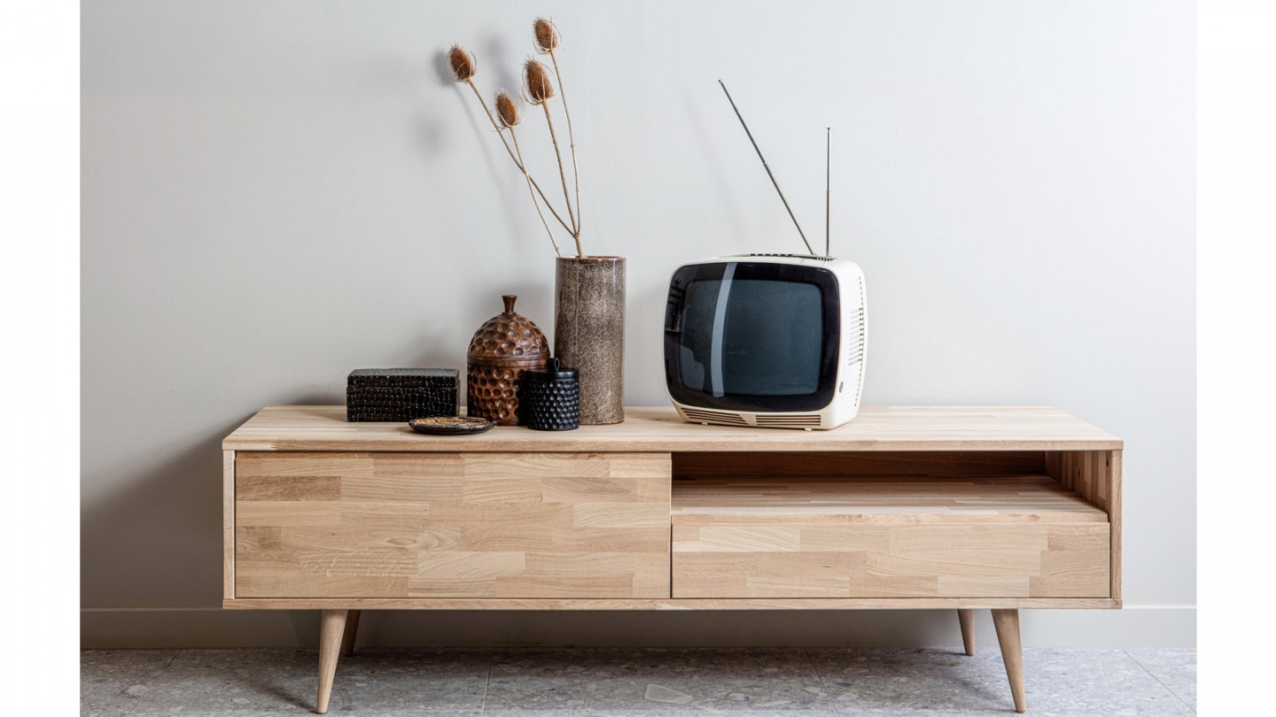 Meuble TV en chêne massif piétement retro – Collection Tygo