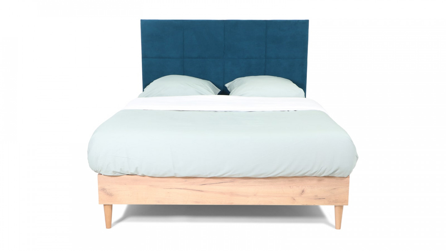 Lit adulte 140x190 cm en bois naturel avec sommier et tête de lit en velours bleu canard - Pamy