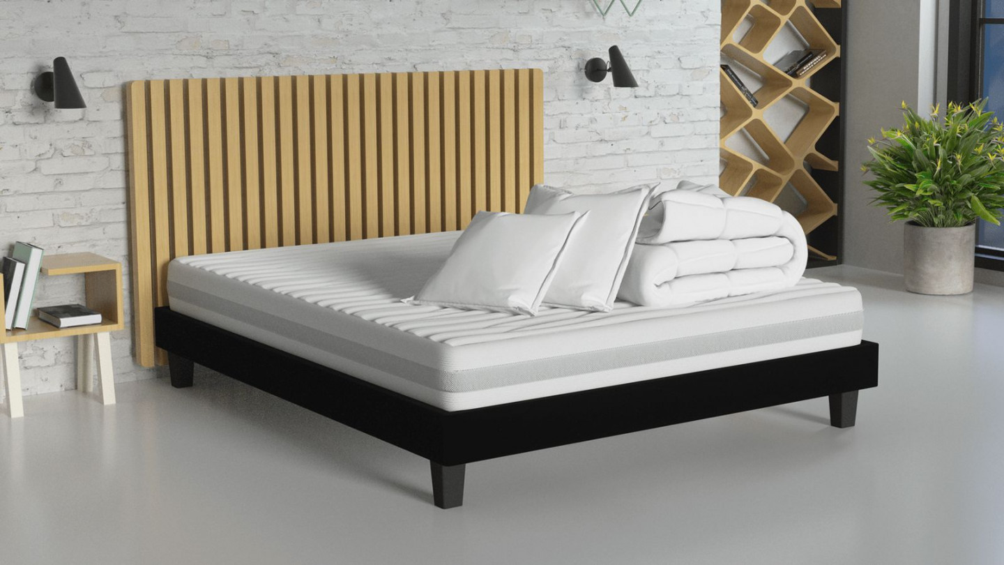 Matelas mousse 140x190 + couette + 2 oreillers - Clean Confort