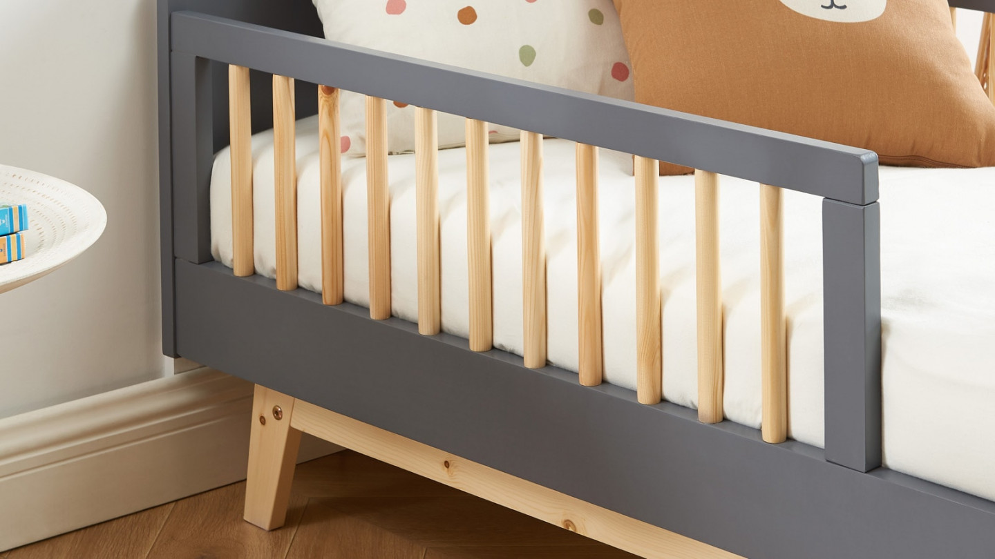 Lit enfant 70x140 en pin massif gris anthracite avec sommier - Alba