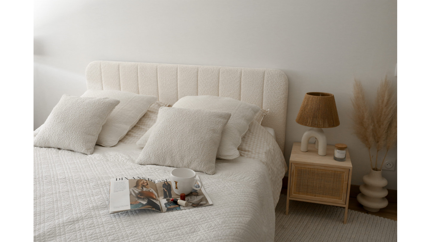 Lit coffre 160x200 en tissu bouclé beige avec tête de lit + sommier à lattes - Ava