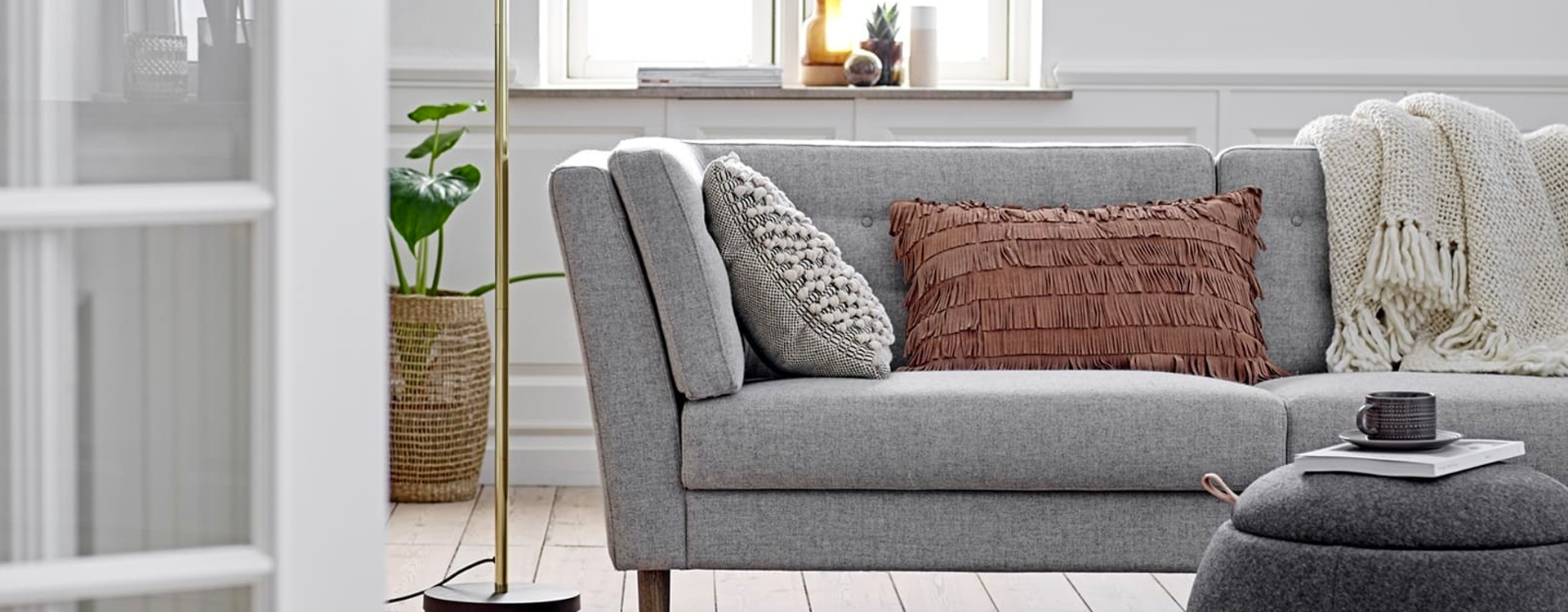 Le plaid canapé : l'accessoire indispensable pour un intérieur cosy et