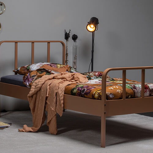 Lit enfant 90x200cm en métal brique - Mees - Woood
