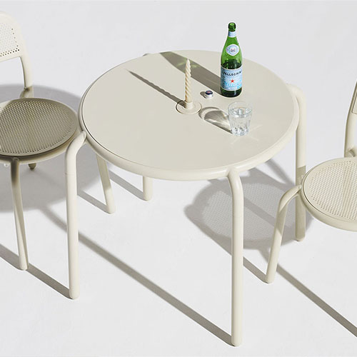 Lot de 4 chaises en aluminium beige - Toní Chair - Fatboy