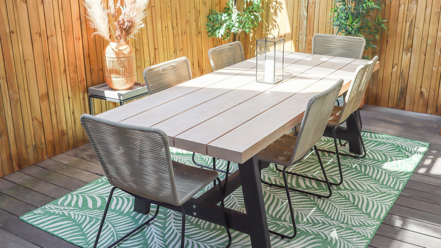 Table de jardin et 6 chaises aluminium plateau en plastique blanc