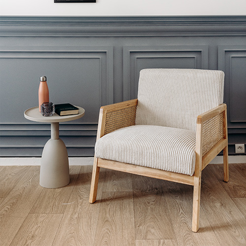 Fauteuil en cannage et velours côtelé beige - Mani