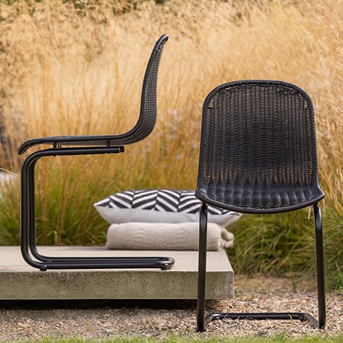 Chaise de jardin en rotin tressé noir - Willem