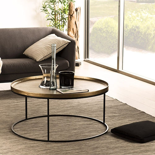 Table basse ronde en aluminium doré piètement doré pieds ronds en métal - Collection Johan